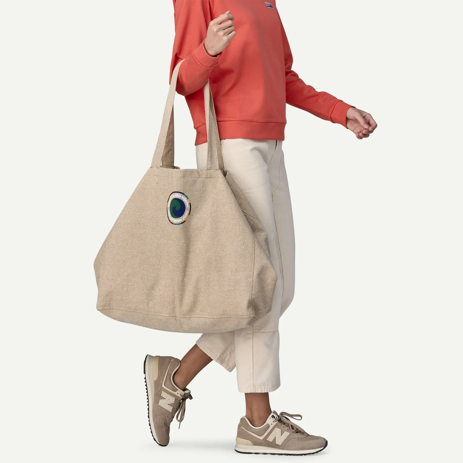 patagonia - 新品 patagonia Recycled Oversized Tote Bag Patagonia Patagonia Recycled Oversized Tote Unity Fitz: Classic Tan